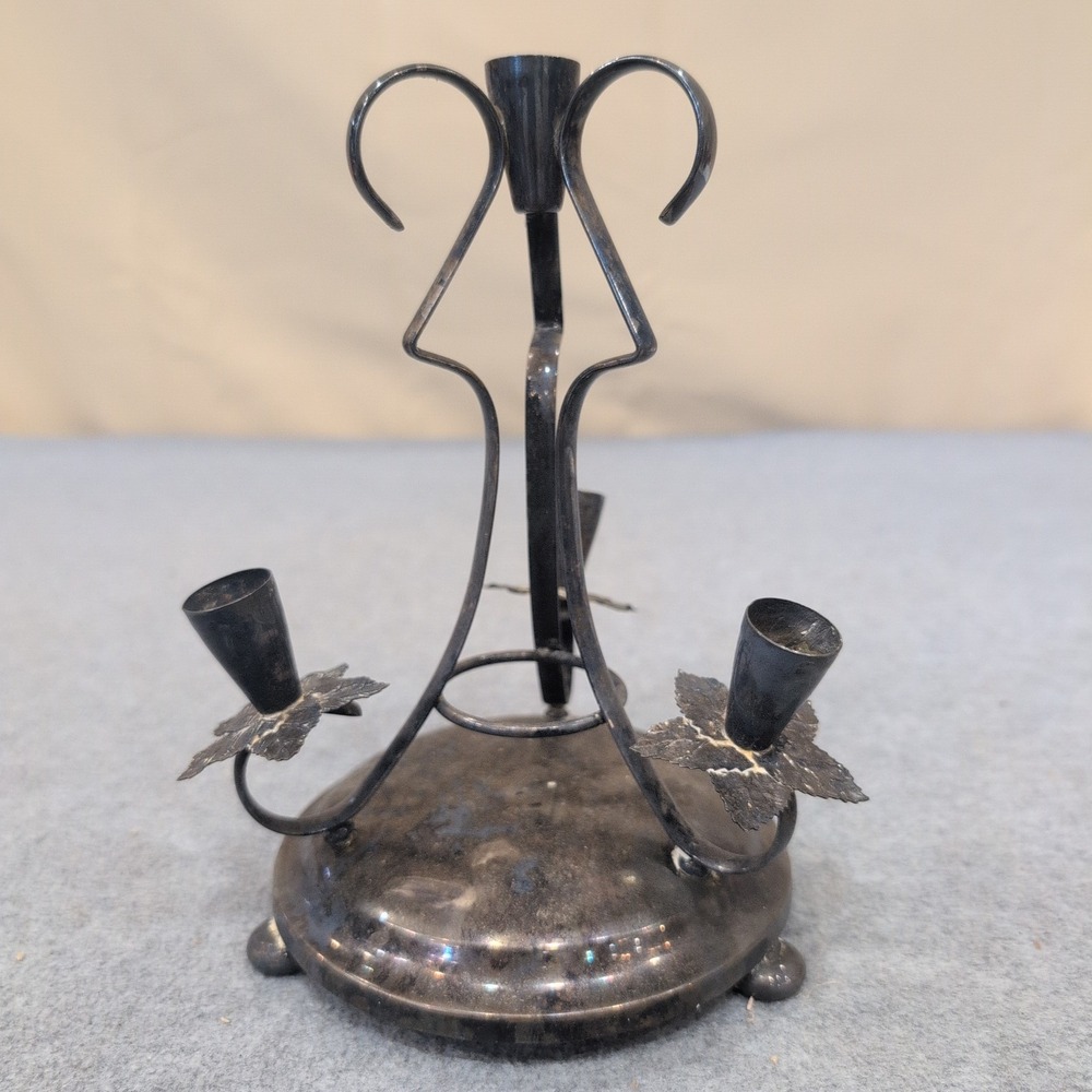 Vintage Metal 4 Light Candelabra Leaf Detail Gothic Tabletop Centerpiece - Picture 1 of 7